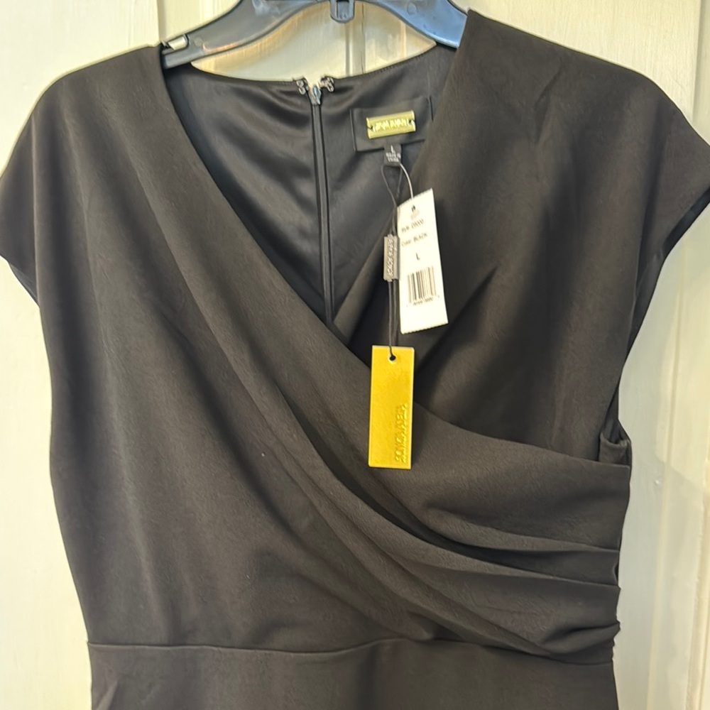 Alexia Admor NWT black cap sleeve faux wrap dress.